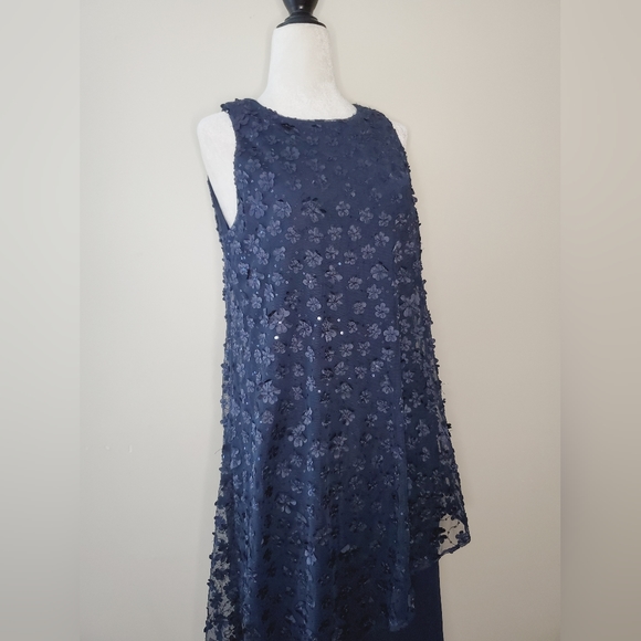 Tahari ASL Assymetrical Appliqué Floral Dress - Picture 5 of 15